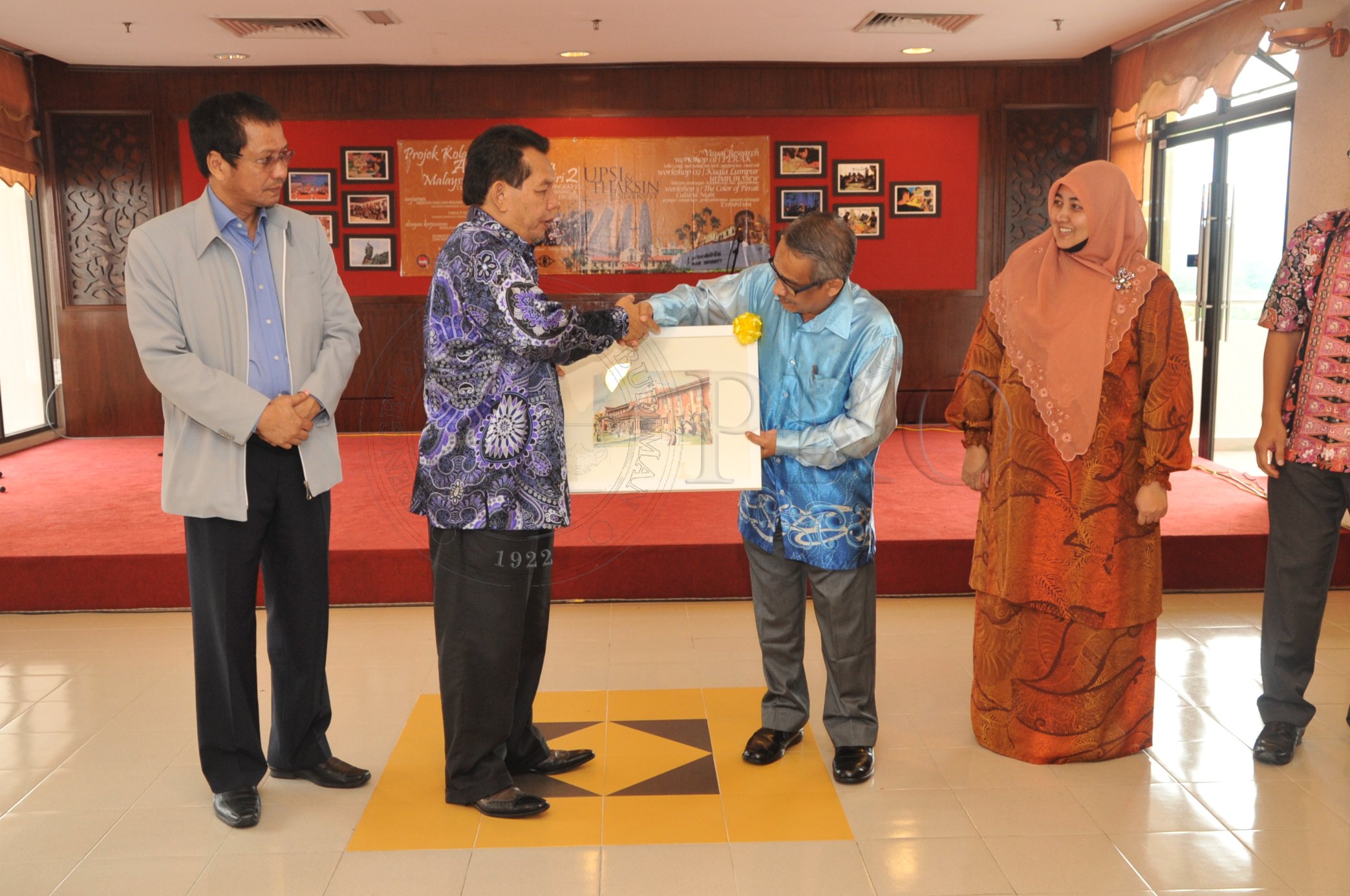 PRO 14 45 THAKSIN PRO 5787